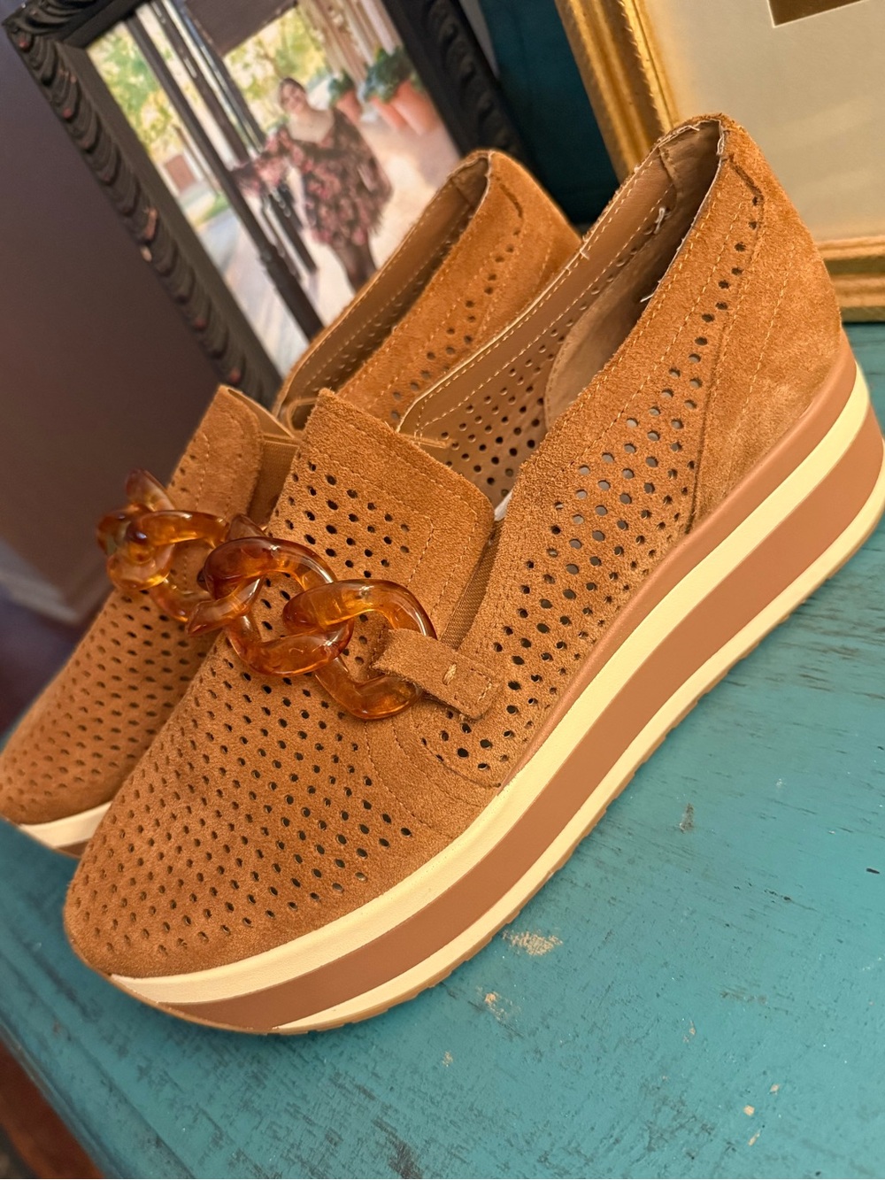 Dolce Vita Tan Suede Perforated Chain Slip-On Sneakers Size 9 NWOT